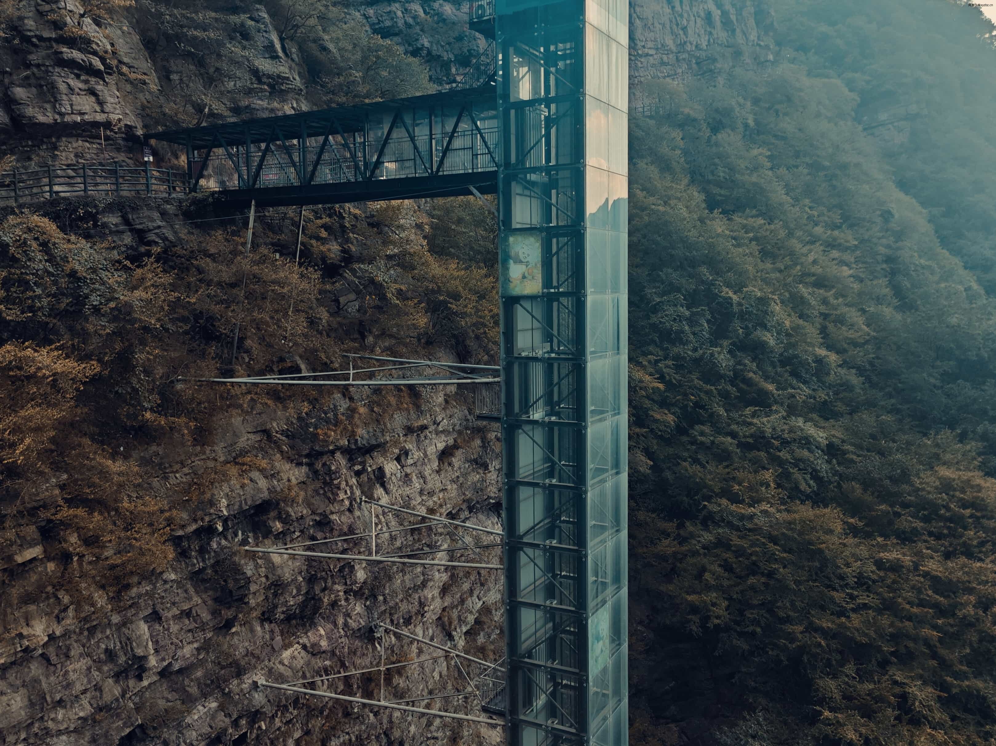 灯台架-6上山电梯.jpg